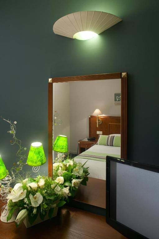 Logis Hotel & Restaurant - Lensotel Kamer foto