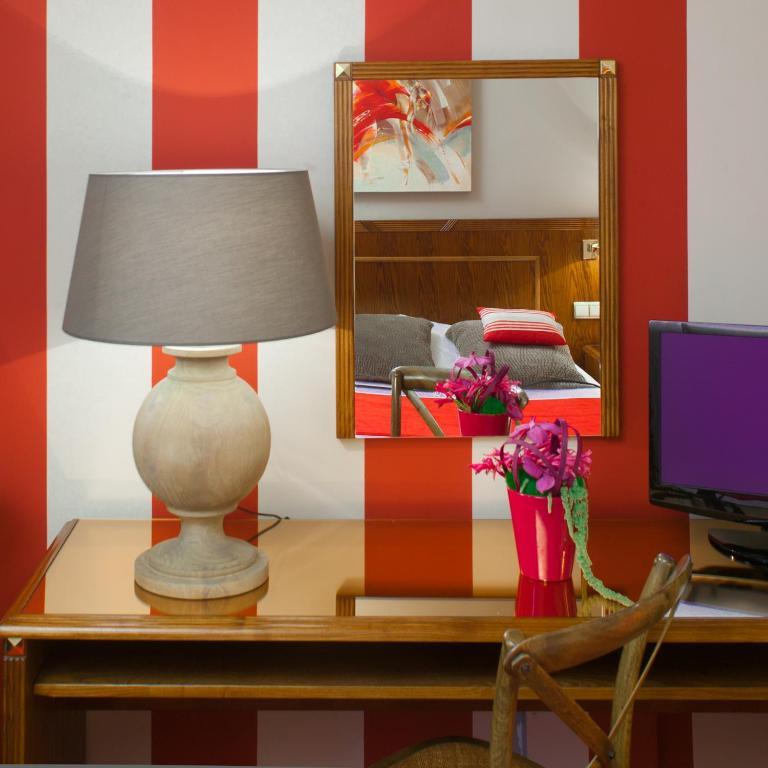 Logis Hotel & Restaurant - Lensotel Kamer foto